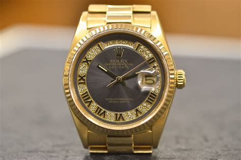 rolex day datebquadrante serigrafato oro e brillanti|rolex day date watches.